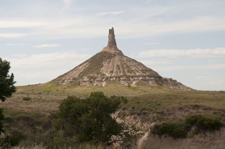I\\\'m glad I had Dr. Oliver Sacks\\\'s memoir to listen to, because Nebraska is a very boring state to drive through. That is, until you exit I-80. On US-26, Nebraska becomes a lot more interesting, especially when you get to Chimney Rock.